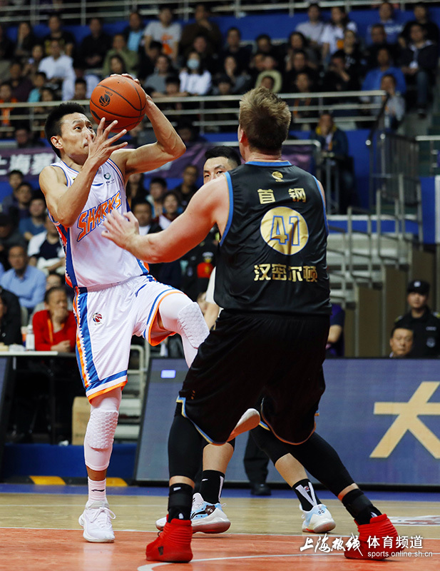 pg麻将-窗口期上海久事调整名单以备荷甲，遗憾出局环节打磨，气氛紧张，团队化学反应显著(林诗栋全运会锁定男单16强)